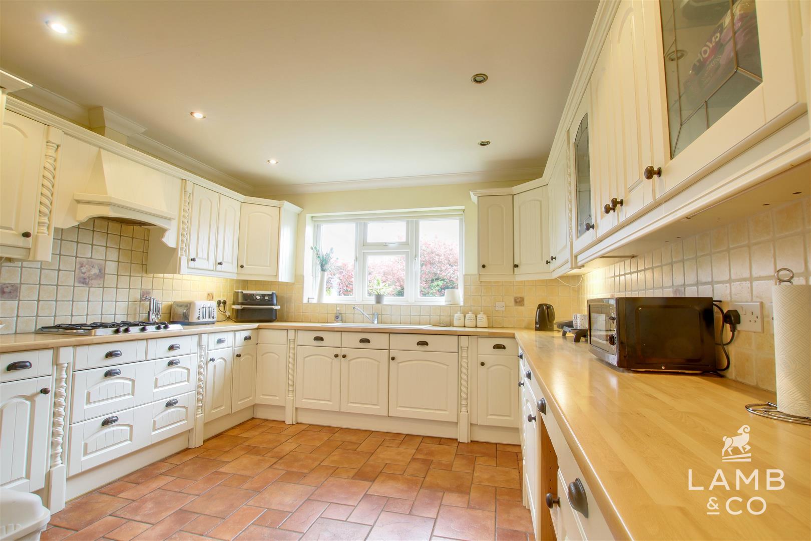 Holland Road, East Clacton Lamb & Co Property